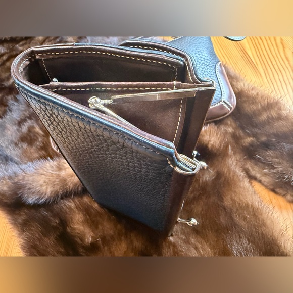 Set of vintage Dooney and bourke Y2K hand bag And wallet - Picture 6 of 8